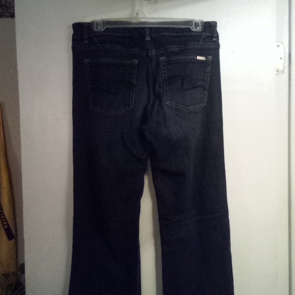 White House/Black Market Jeans Blanc 8R Boot Leg